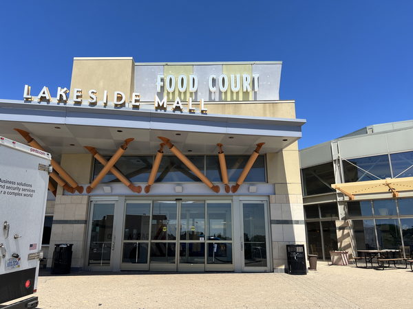 Lakeside Mall - July 22 2022